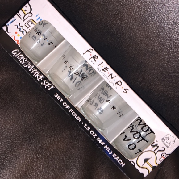 “Friends” set of shot glasses- new w/o tags -$12! - Picture 2 of 4
